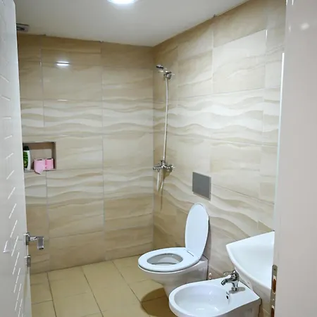 Joni Restaurant Hotel Bucimas