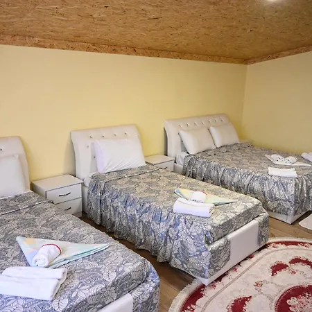 Joni Restaurant 3* Bucimas