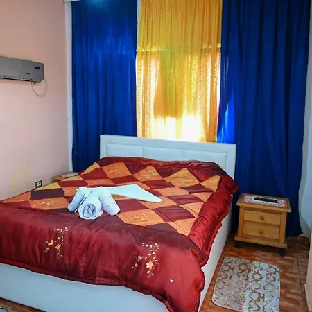 Hotel Joni Restaurant Bucimas