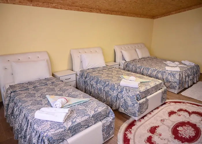 Joni Restaurant 酒店 Bucimas