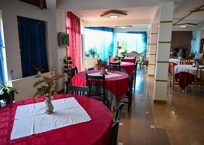 Joni Restaurant Bucimas