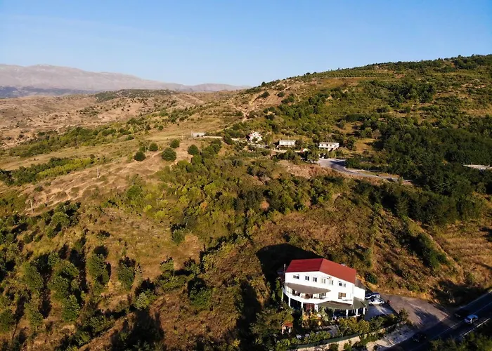 Joni Restaurant Bucimas