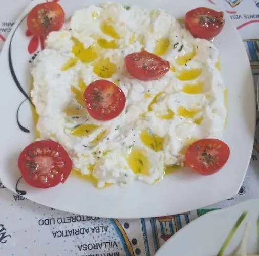 Joni Restaurant 酒店 3*