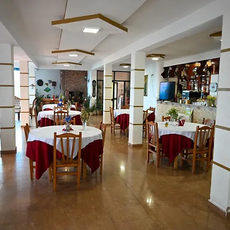 Joni Restaurant Hotel 3*