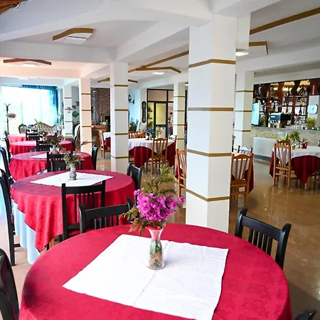 Hotel Joni Restaurant Bucimas