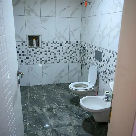 Joni Restaurant Hotel